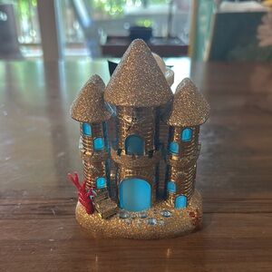 Bath & Body Works Wallflowers Sparkling Castle Night Light with Blue Windows